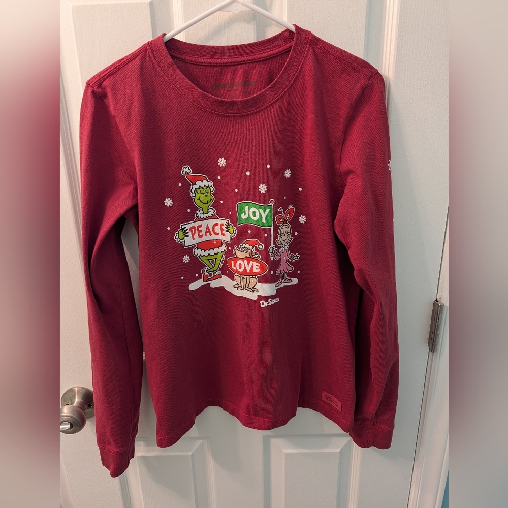 Women's Grinch Christmas Life Is Good T-shirt Size Medium